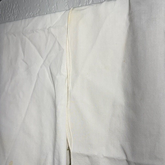 Floral Hand-Embroidered Table Runners - Picture 5 of 5